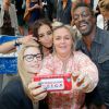 Instant selfie pour Pascale Arbillot, Aïda Touihri, Valérie Daminot et Marco Prince - Tournoi de babyfoot à l'occasion de la 7e coupe du monde de football féminin au Village by CA à Paris le 8 juin 2015.