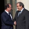 François Hollande et Michel Platini au Palais de l'Elysée à l'occasion de l'ouverture de la billetterie de l'Euro 2016, à Paris le 10 juin 2015