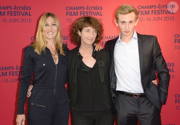 Mathilde Seigner, Christine Carrière et Kacey Mottet-Klein - Avant-première du film " Une mère " au Cinéma Gaumont Champs-Elysées Ambassade, lors du 4e Champs-Elysées Film Festival à Paris le 10 juin 2015.
