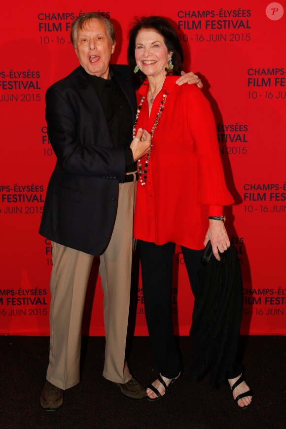 William Friedkin (réalisateur du film l'Exorciste) et sa femme Sherry Lansing - Projection du film "Sorcerer (Le convoi de la peur)" lors du 4e Champs-Elysées FIlm Festival à Paris le 10 juin 2015.
