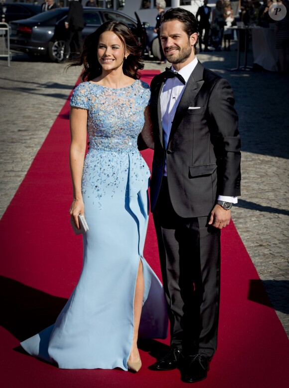 Le prince Carl Philip de Suède et Sofia Hellqvist - Arrivées au dîner à bord du S/S Stockholm la veille du mariage du prince Carl Philip de Suède et de Sofia Hellqvist à Stockholm le 12 juin 2015  Arrivals for the pre-wedding dinner - Royal wedding of Prince Carl Philip and Sofia Hellqvist in Stockholm, Sweden. june 12 201512/06/2015 - Stockholm