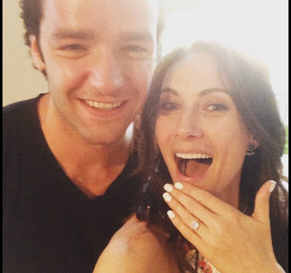 Laura Benanti s'est fiancée avec Patrick Brown, sur Instagram le 12 juin 2013