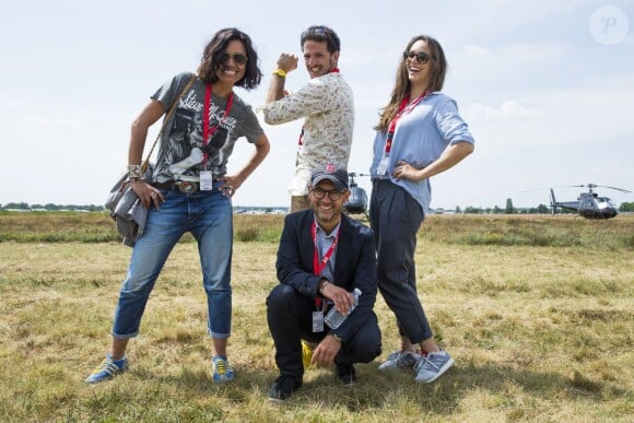 Laurence Roustandjee, Vincent Dedienne, Maurice Barthélémy et une amie lors de la 83e édition des 24 Heures du Mans, le 13 juin 2015. 