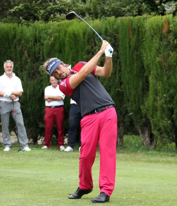 Victor Dubuisson lors de la Mapauto Golf Cup au Old Course de Mandelieu-la-Napoule, le 12 juin 2015