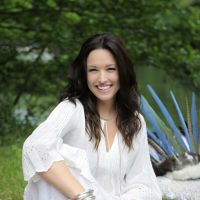 Natasha St-Pier : Enceinte et rayonnante sur le tournage de 'Tous les Acadiens'