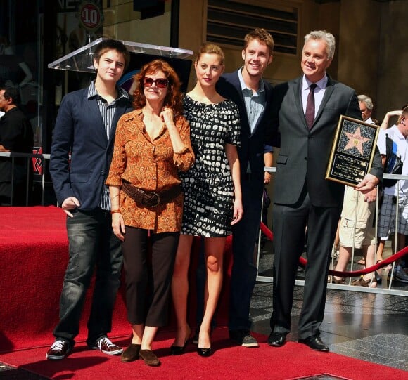 Susan Sarandon et Tim Robbins avec leurs enfants Miles Robbins, Eva et Jack à Los Angeles le 10 octobre 2008