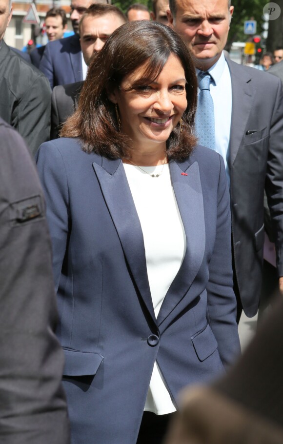 Anne Hidalgo lors de la cérémonie de coup d'envoi de la candidature de la France pour accueillir les Jeux olympiques de 2024 à la Maison du Sport Français à Paris le 23 juin 2015