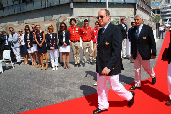 Le prince Albert II de Monaco lors de l'inauguration du yacht "Yersin" à Monaco le 20 juin 2015.