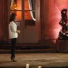 Exclusif - Elsa Fayer accueille le binôme Maï et Shake dans la cour de la maison La Minotte, sur le tournage de l'émission Qui veut épouser mon fils ? saison 4, en février 2015.