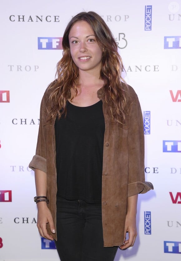 Dounia Coesens - Avant-première de la série "Une chance de trop" au cinéma Gaumont Marignan à Paris, le 24 juin 2015. 