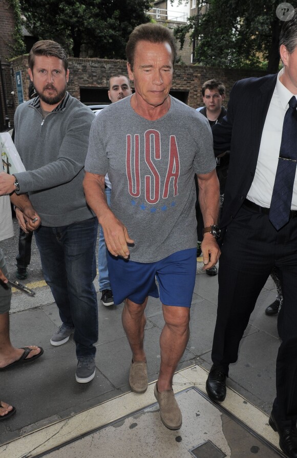 Arnold Schwarzenegger en tenue de sport à Londres le 18 juin 2015. 