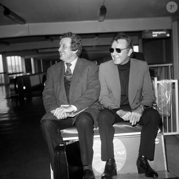 Richard Burton et Patrick Macnee à Londres dans les années 1960