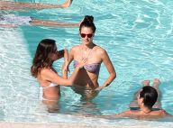 Alessandra Ambrosio : En bikini au Brésil, le top se la coule douce