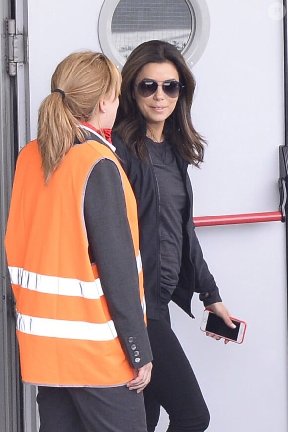 Exclusif - Eva Longoria arrive à l'aéroport de Madrid, le 29 avril 2015 
