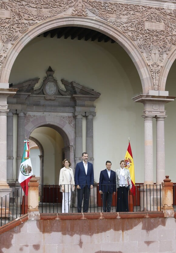 Le roi Felipe VI et la reine Letizia d'Espagne, Enrique Pena Nieto et sa femme Angelica Rivera - Le roi Felipe VI et la reine Letizia d'Espagne visitent le musée des colonies à Guadalupe au Mexique le 1er juillet, 2015.  
