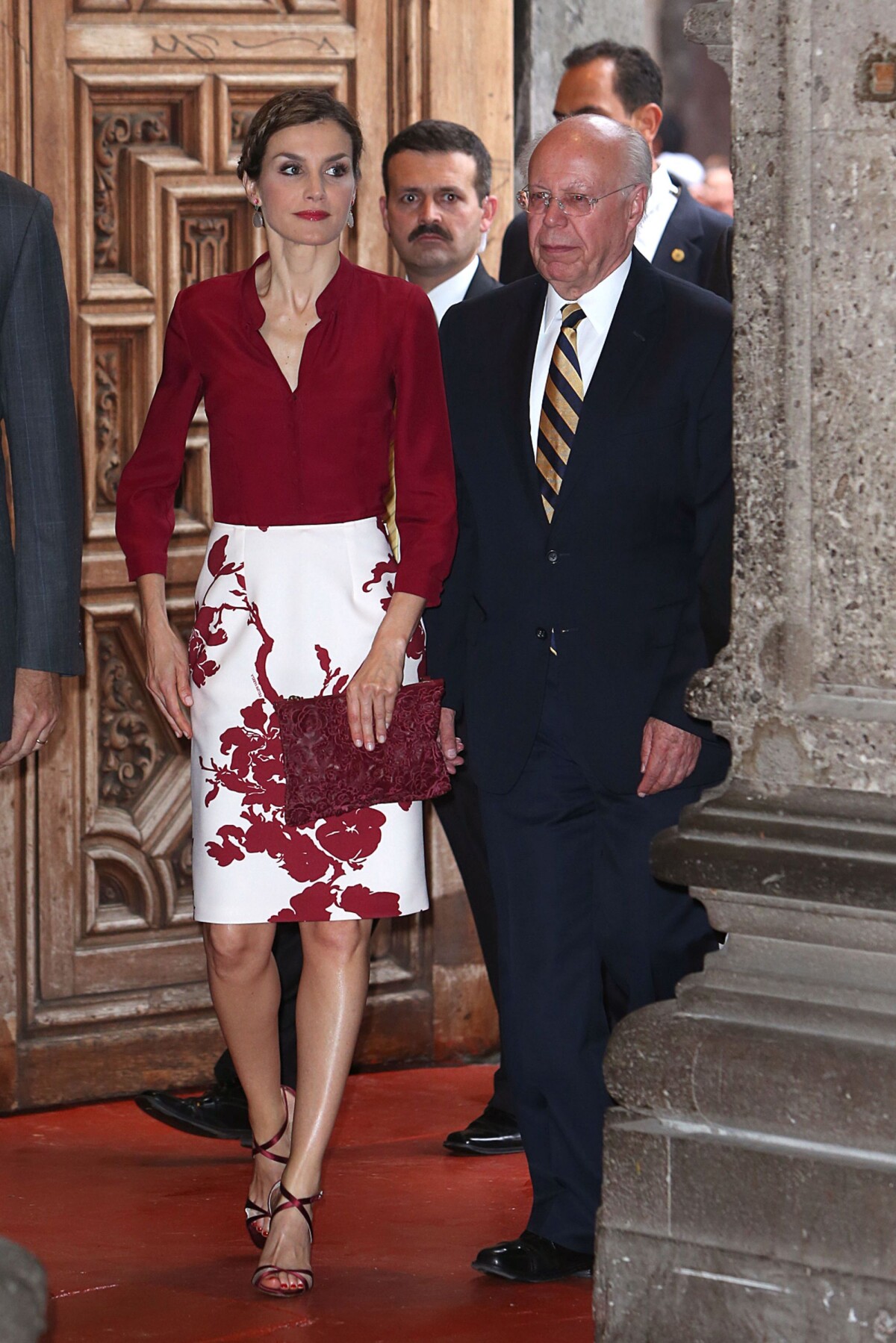 Photo Le Roi Felipe Vi Et La Reine Letizia Despagne Visitent Luniversité Autonome De Mexico