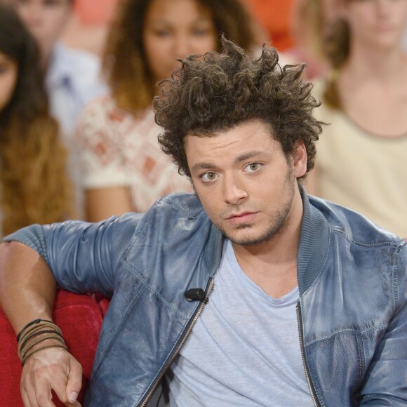 Kev Adams - Enregistrement de l'émission "Vivement Dimanche" le 1er octobre 2014 au Studio Gabriel à Paris, pour une diffusion le 5 octobre 2014.