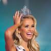 Olivia Jordan (26 ans), Miss Oklahoma, remporte la couronne de Miss USA 2015 à Baton Rouge en Louisiane, le 12 juillet 2015.