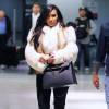 Exclusif - Naya Rivera, enceinte, arrive à l'aéroport de Newark au New Jersey, le 9 mars 2015  