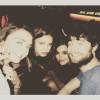 Maisie Williams, Hannah Murray, Jenna Coleman et Daniel Radcliffe sur un selfie. Photo postée le 12 juillet 2015.