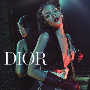 Rihanna pose pour la campagne Dior avec le nouveau sac star de la maison, le Diorama