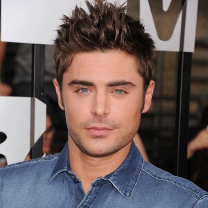 Zac Efron lors de la soirée des MTV Movie Awards 2014 à Los Angeles, le 13 Avril 2014.