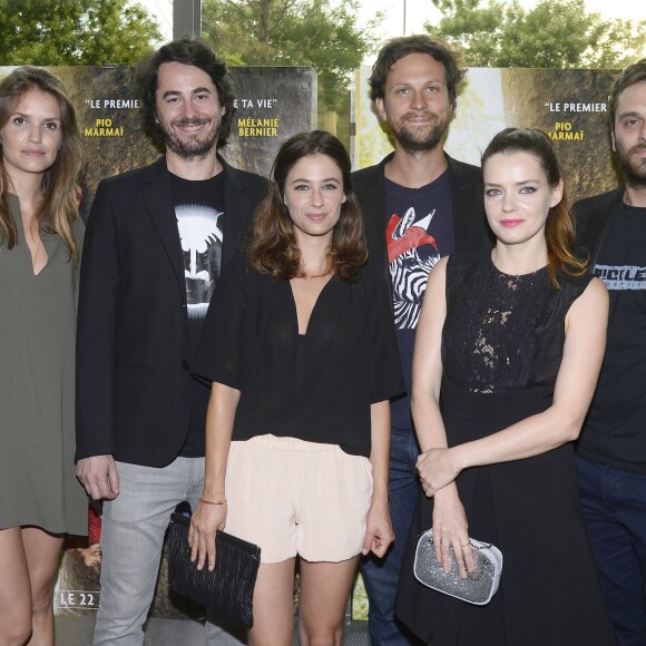 Laurence Arné, Rémi Bezançon, Mélanie Bernier, Pierre Rochefort, Roxane Mesquida et Pio Marmaï - Avant-première du film "Nos Futurs" au cinéma "UGC Ciné Cité Paris 19" à Paris, le 16 juillet 2015.