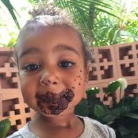 North West et Axl, fils de Fergie : Concours de gourmandise trop cute !