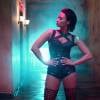 La chanteuse Demi Lovato sexy dans le clip de Cool for the Summer