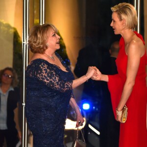 Michèle Mercier et la princesse Charlène de Monaco - 67e Gala de la Croix-Rouge Monégasque (Bal de la Croix-Rouge) à Monaco, le 25 juillet 2015