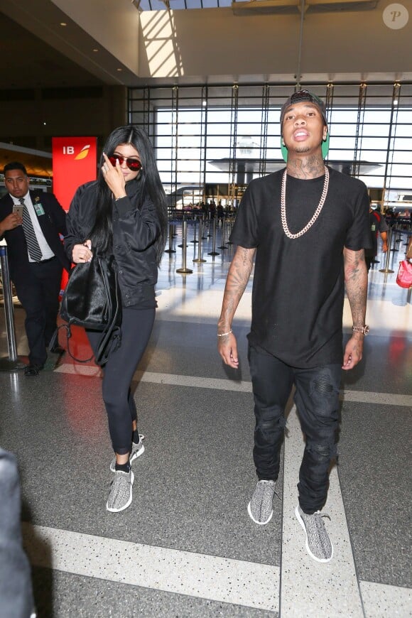 Kylie Jenner et Tyga à l'aéroport LAX de Los Angeles, le 22 juin 2015.