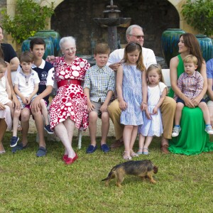 La famille royale danoise réunie au château de Cayx, près de Cahors, le 11 juin 2014 pour les 80 ans du prince consort Henrik.