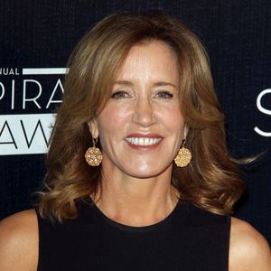 Felicity Huffman - Photocall du " 12th Annual Inspiration Awards " à Beverly Hills Los Angeles, le 05 Juin 2015