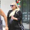 Ashlee Simpson, très enceinte, et son mari Evan Ross à la sortie de leur cours de gym à Studio City, le 12 mai 2015