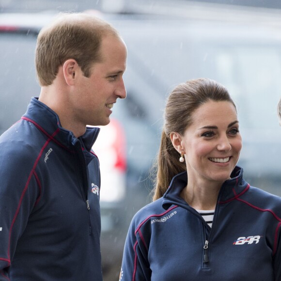 Kate Middleton et le prince William lors de la remise des prix de l'America's Cup World Series à Portsmouth le 26 juillet 2015