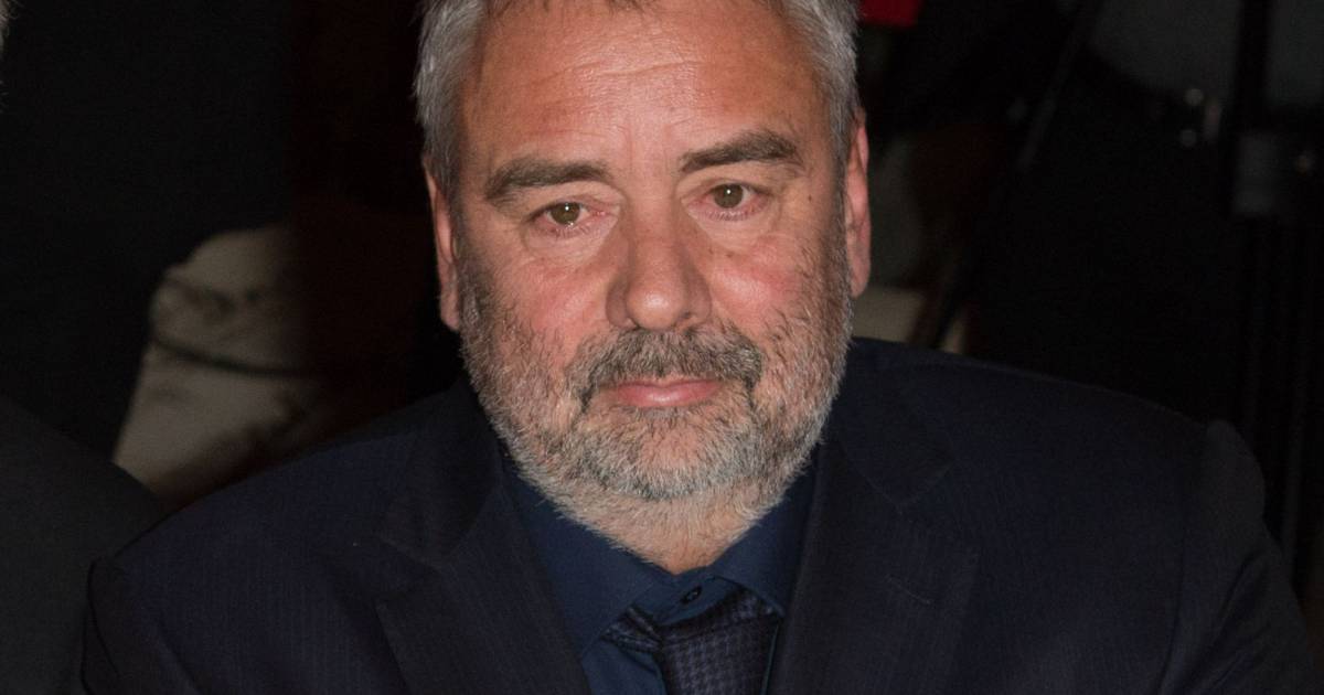 Luc Besson Et Sa Médaille D'Or De L'Académie Des Arts Et Techniques Du ...