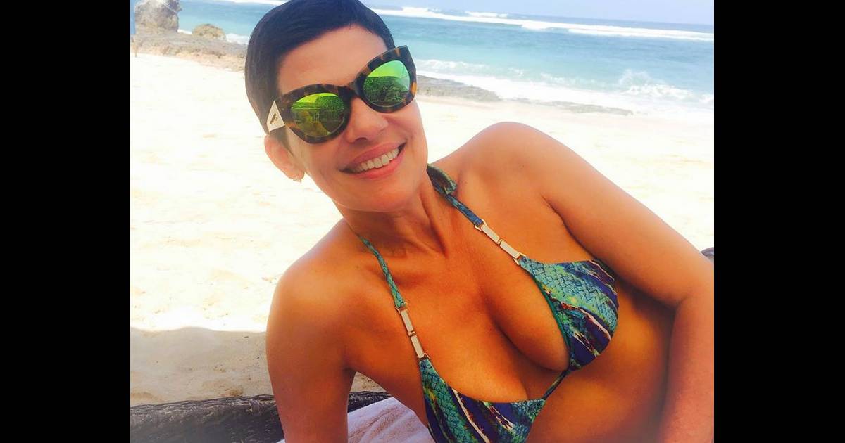 Cristina Cordula : À 50 ans, elle dévoile son corps de rêve en bikini.