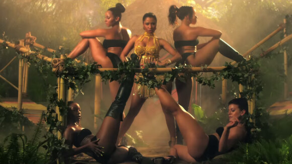 Nicki Minaj dans le clip d'"Anaconda". Août 2014.