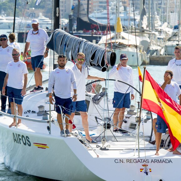 Le roi Felipe VI d'Espagne a participé à la 34e Copa del Rey le 5 août 2015 à Palma de Majorque, quelques heures avant la grande réception organisée au palais royal de la Almudaina.