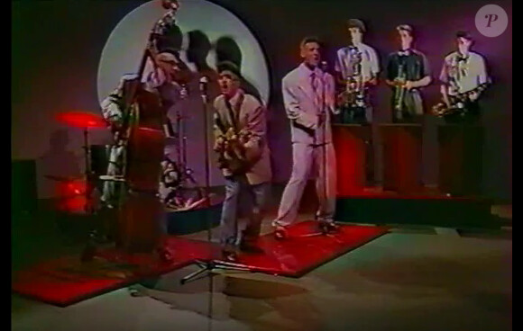 Bruno et le reste du groupe de rockabilly Les Scamps, à la télévision française en 1987.