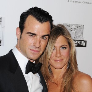 Justin Theroux et Jennifer Aniston à Los Angeles,le 15 novembre 2012.