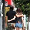 Jennifer Carpenter et son fiancé Seth Avett dans les rues de West Hollywood, Los Angeles, le 26 juin 2014