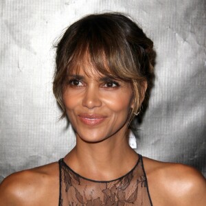 Halle Berry à la soirée annuelle "Hollywood Foreign Press Association Grants Banquet" à Beverly Hills, le 13 aout 2015
