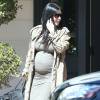 Exclusif - Kim Kardashian, enceinte, emmène sa fille North à une fête d'anniversaire à Beverly Hills, le 15 août 2015.