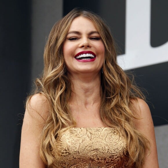 Sofia Vergara inaugure son étoile sur Hollywood Boulevard à Los Angeles le 7 mai 2015