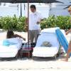 Exclusif - Jessica Alba et son mari Cash Warren en vacances sur la plage à Cancun, Mexico, le 15 août 2015.