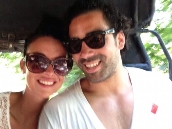 Yoann Huget et son épouse Fanny Veyrac, amoureux en Thaïlande lors de leur voyage de noces en juillet 2013