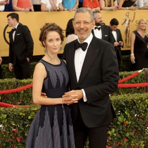 Jeff Goldblum et sa femme Emilie Livingston enceinte - 21ème cérémonie annuelle des "Screen Actors Guild Awards" à l'auditorium "The Shrine" à Los Angeles, le 25 janvier 2015. 