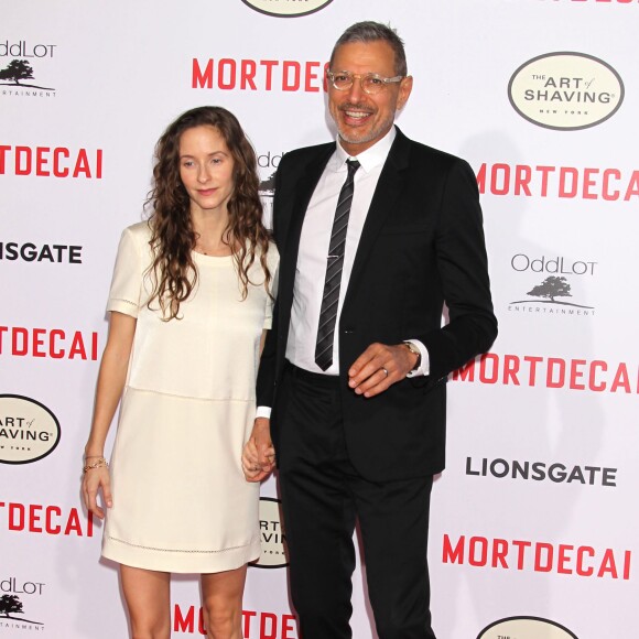 Jeff Goldblum et sa femme Emilie Livingston enceinte - Première du film "Mortdecai" à Los Angeles le 21 janvier 2015.  