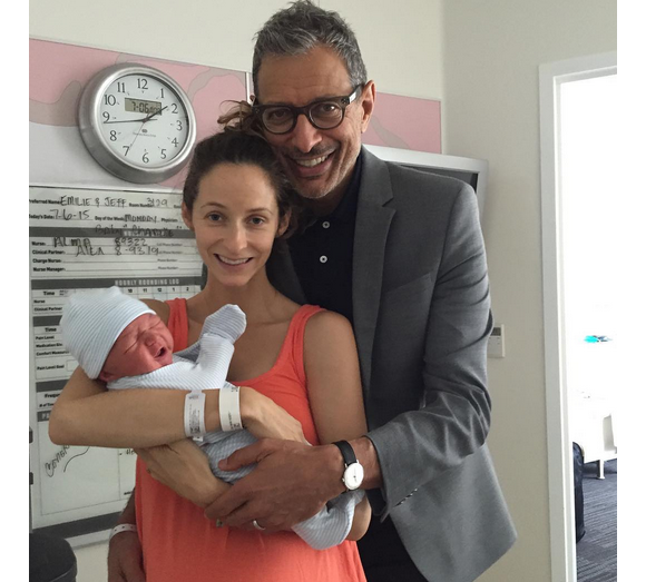 Jeff Goldblum, sa femme Emilie et leur fils Charlie Ocean sur Instagram